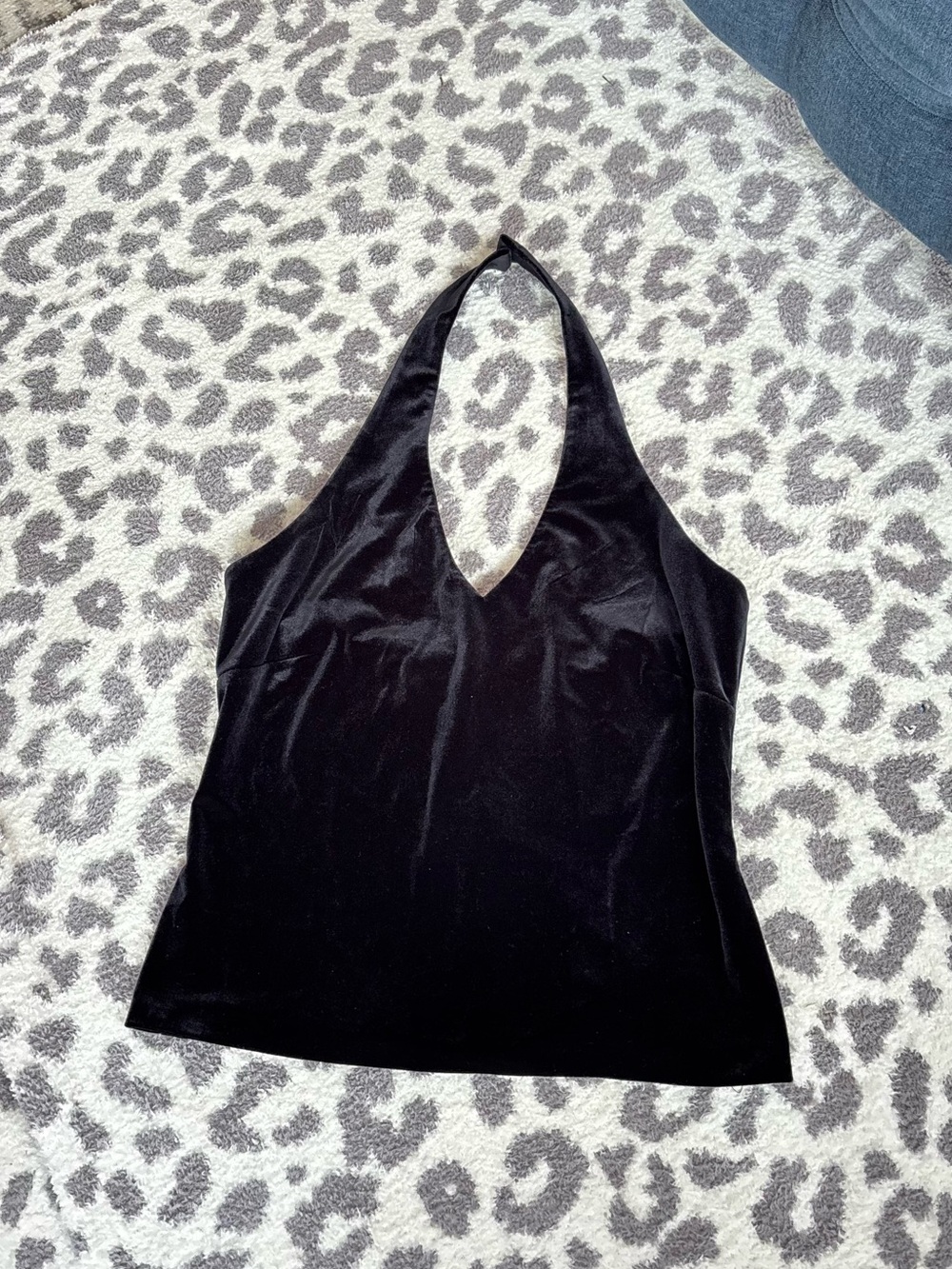 Y2K / 90s XSCAPE BLACK VELVET HALTER